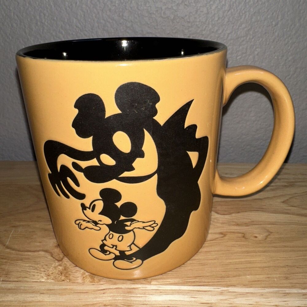 Mickey Mouse & Ghost Halloween Orange & Black Mug Scary Disney EUC
